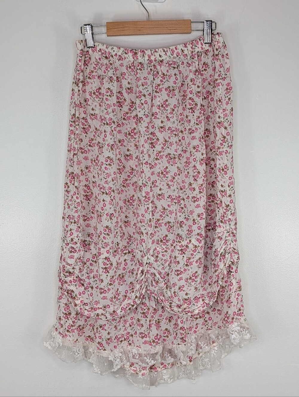 Cowgirls Marrika Nakk Skirt Small Floral Lace Trim Ruched Boho Western Midi 27"